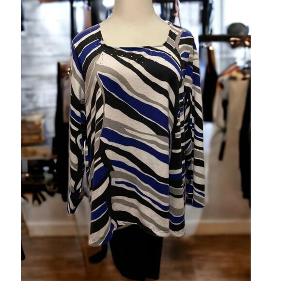 TanJay Long Sleeve Tunic Sweater Royal Blue, Black, White, With Silver Studes - Picture 1 of 6